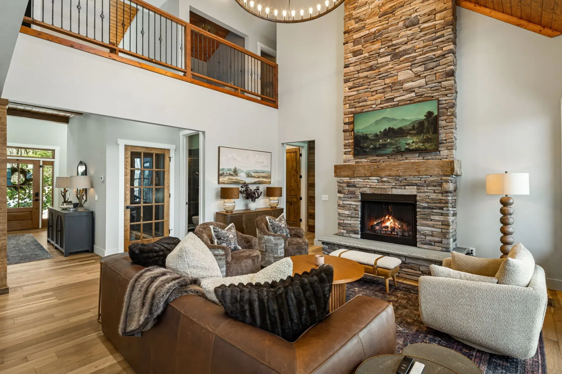 Luxury vacation rental living room managed by Leisr Stays